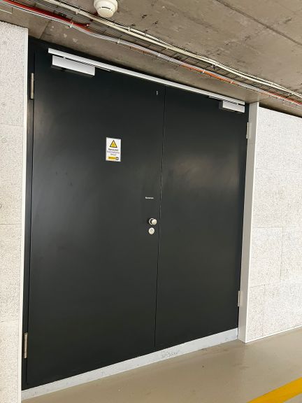 Brandschutztüre STS 30