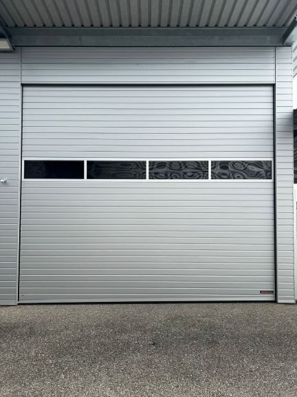 Hörmann Industrie-Sektionaltor SPU F42